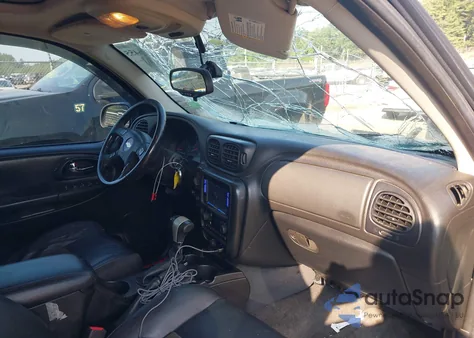 2005 Chevrolet Trailblazer Lt from USA, damaged, VIN 1GNDT13S952379448